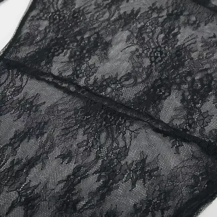 Robe de soirée en dentelle