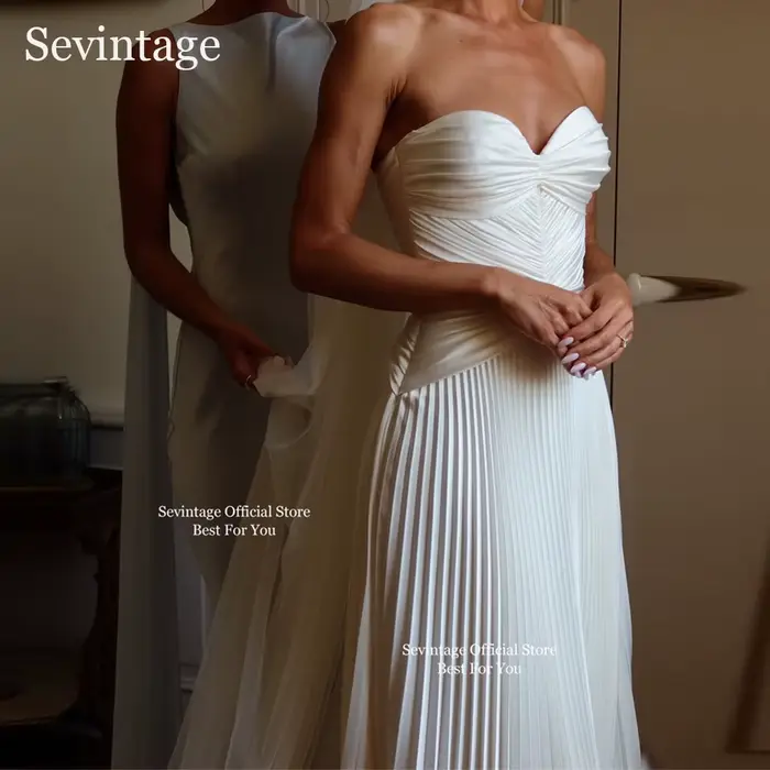 Sevintage ivoire Simple sirène robes de mariée chérie Satin longues robes de mariée Boho sans manche