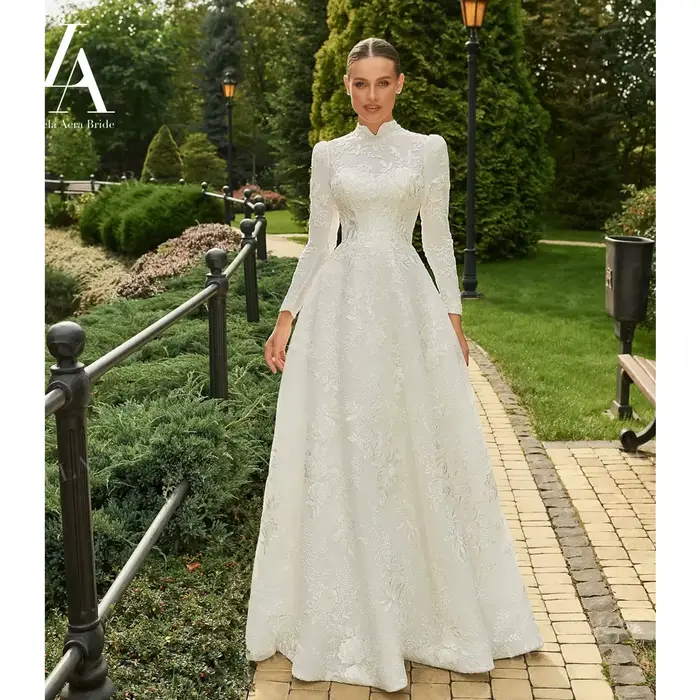 LelaAcra robe de mariée musulmane 2026 à manches longues Appliques a-ligne classique princesse robe 