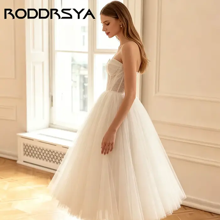 RODDRSYA robe de mariée en tulle longueur midi moderne coupe A plissée col cœur sans manches confectionnée sur mesure tissu léger fin et élégant adaptée aux enterrements de vie de jeune fille et cérém