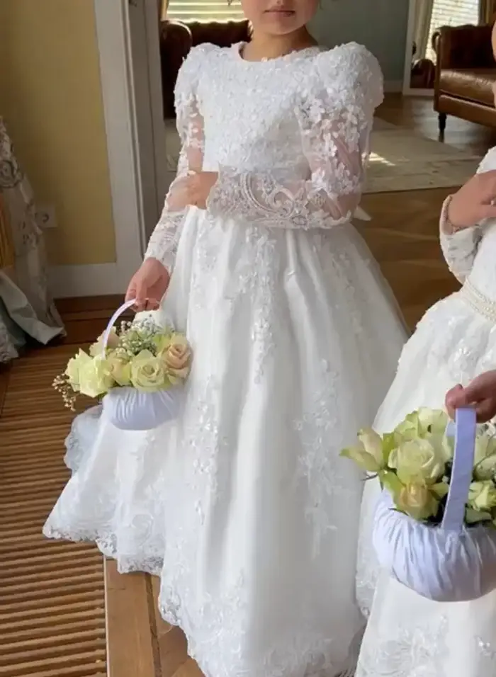 Nouvelle Robe de Demoiselle d'Honneur Chic 2026 en Maille avec Fleurs