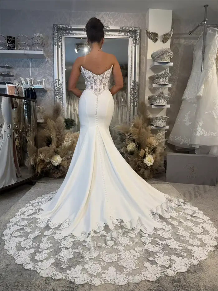 Robe de mariée Viktoria en polyester avec fente et col en V pour femmes, style sirène, personnalisable pour mariage et cérémonies spéciales
