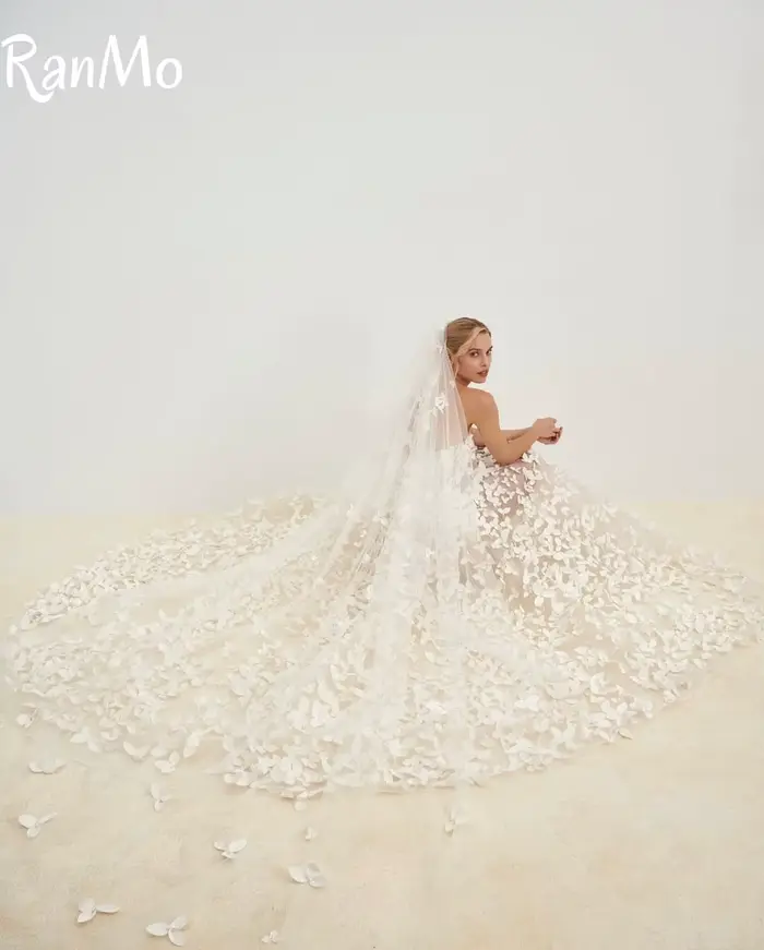 Ranmo élégant une ligne robes de mariée 3D fleur bretelles sans manches dentelle dos nu
