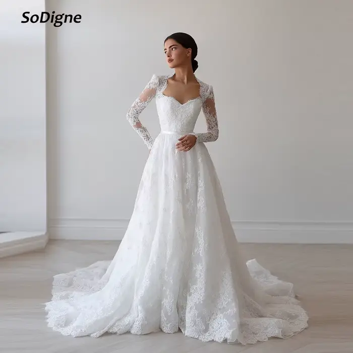 Robe de mariée SoDigne en dentelle coupe trapèze avec décolleté cœur et soutien-gorge intégré pour femmes occasions spéciales mariage