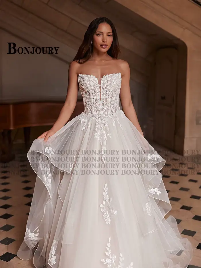 BONJOURY robes De mariée modernes pour femmes a-ligne bouton froncé Appliques sans manches Court Train