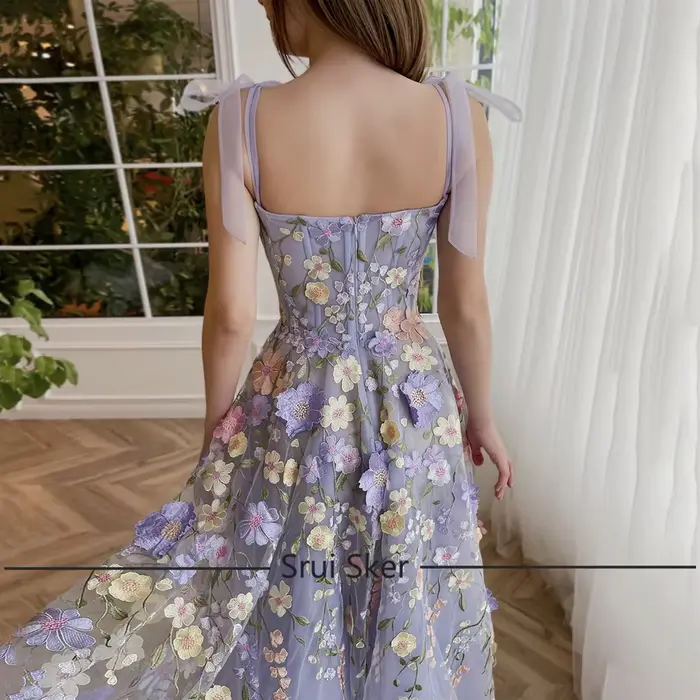 Robe de mariée personnalisée mi-mollet en dentelle 3D avec bretelles spaghetti pour femmes élégance moderne occasions spéciales