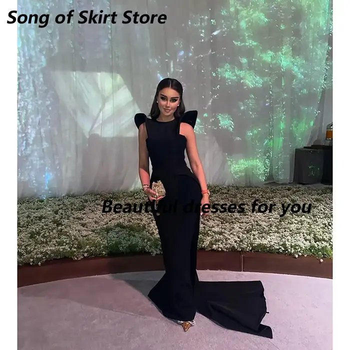 Robe de soirée droite noire, col rond, sans manches, avec traîne latérale, élégante, sur mesure, rob