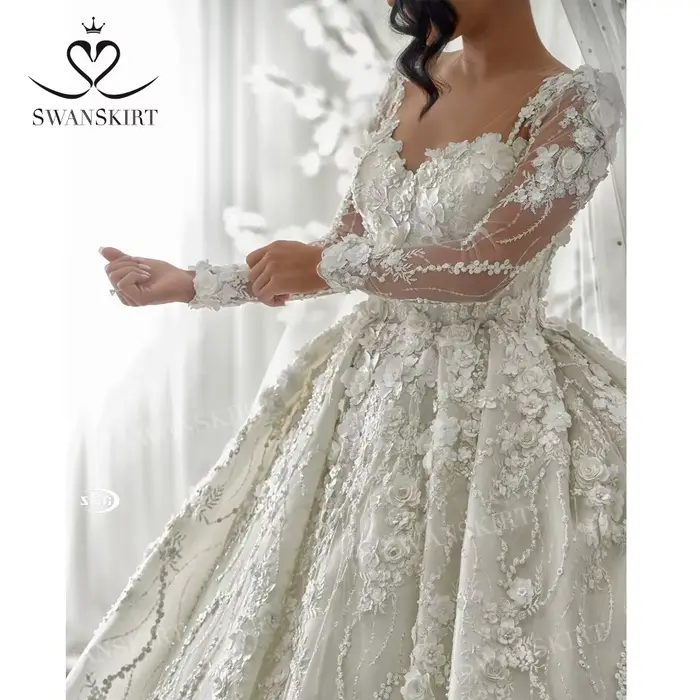 Robe De mariée De luxe à manches longues, avec des Appliques en cœur, robe De bal princesse SwanSara