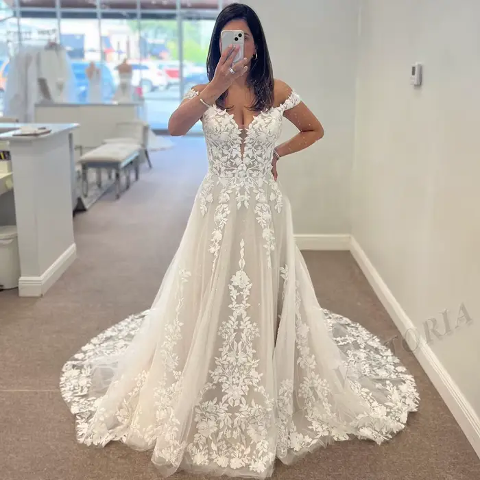 VIKTORIA robes de mariée attrayantes à col en v pour femme mariée a-ligne hors de l'épaule à lacets 