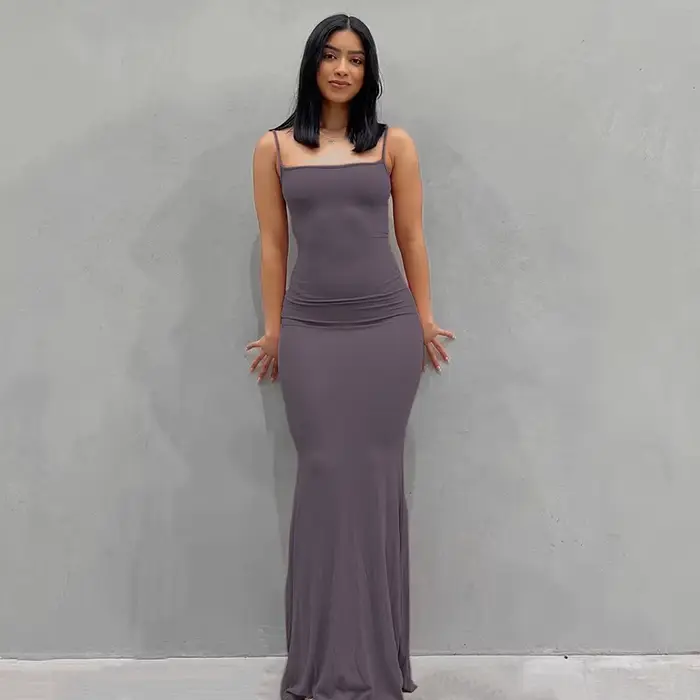 Nouvelles robes 2025 femme mode été couleur unie Sexy mince Camisole jupes