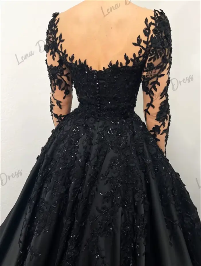 Robe de soirée en soie et viscose brodée personnalisée pour femmes pour bal et autres occasions spéciales