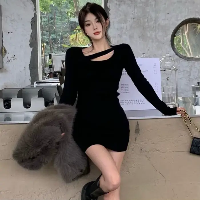 Nouveau Robe courte noire Slim à manches longues pour femmes