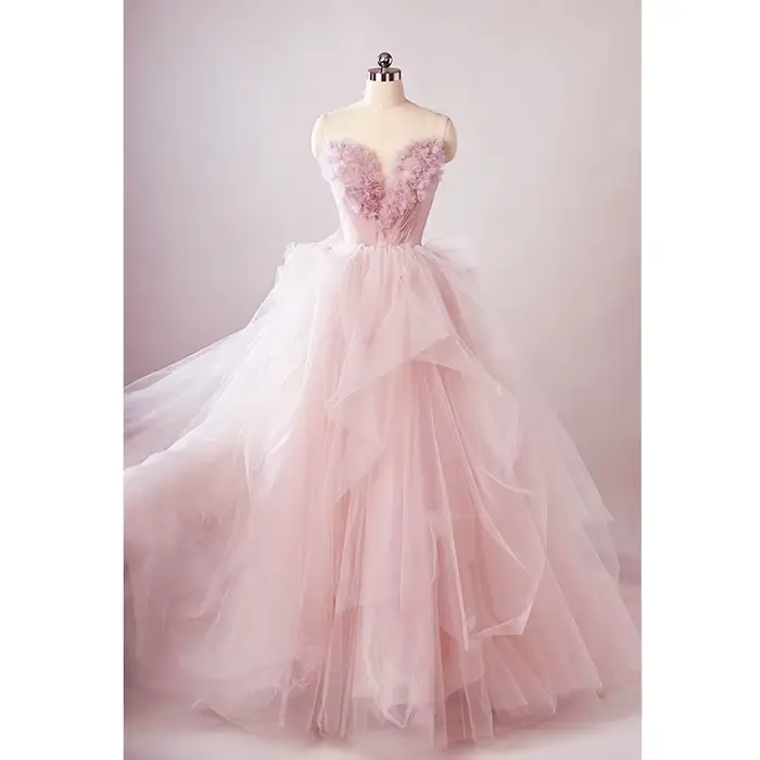 Robe de mariée féerique rose