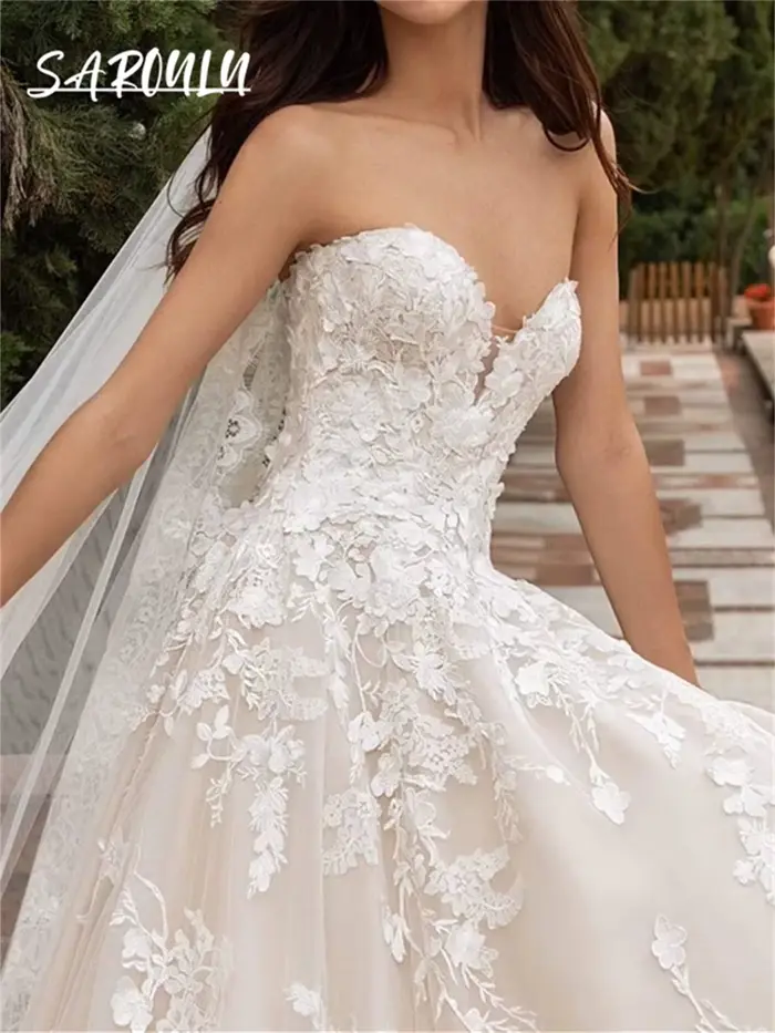 Robes de mariée en tulle romantique A-ligne pour femmes