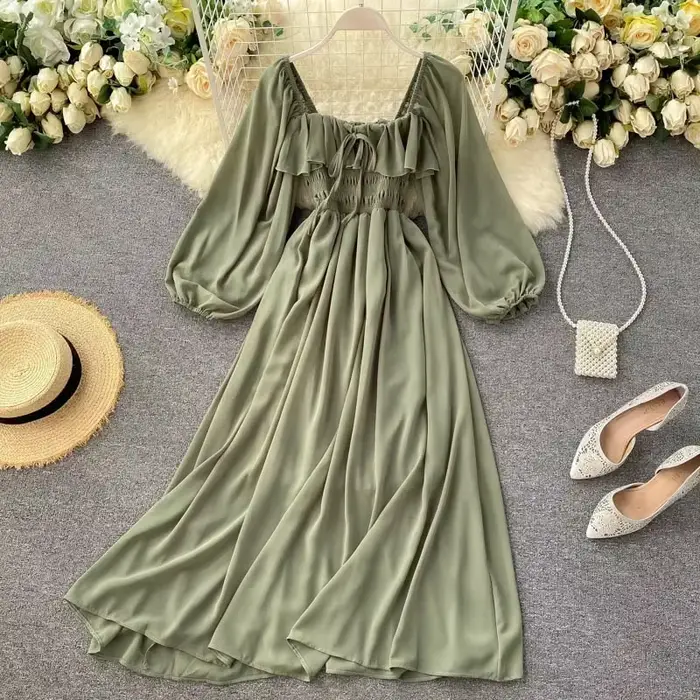Robe maxi chic et élégante à col carré pour femmes