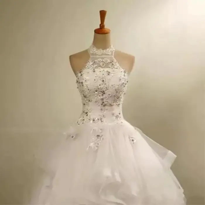 Robes de mariée blanches à col halter pour femmes 2026