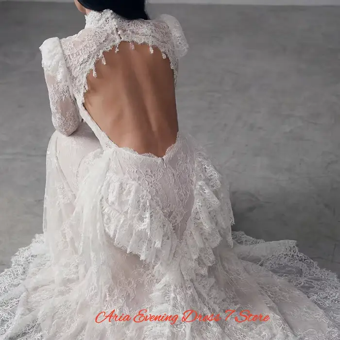 Robe de soirée élégante en dentelle blanche