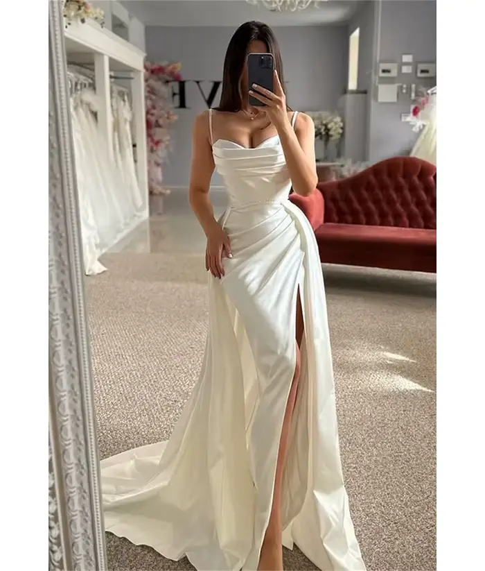Robe de soirée sirène sexy personnalisée Victoria en satin avec bretelles spaghetti