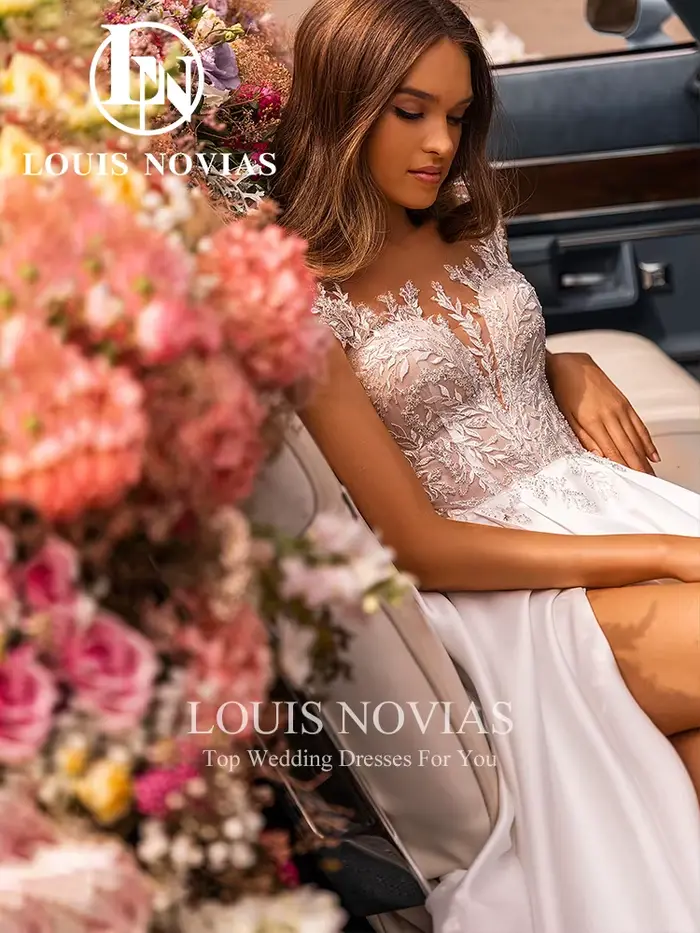 Robe de Mariée Louis Novias Bohème Col en V Profond Cristal Perles Soie Coton Polyester Occasions Spéciales
