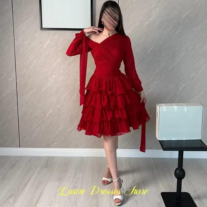 Robe de soirée élégante en mousseline rouge