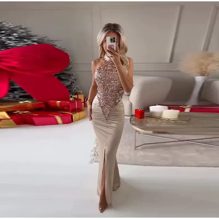Robe en velours cloutée de diamants pour femmes