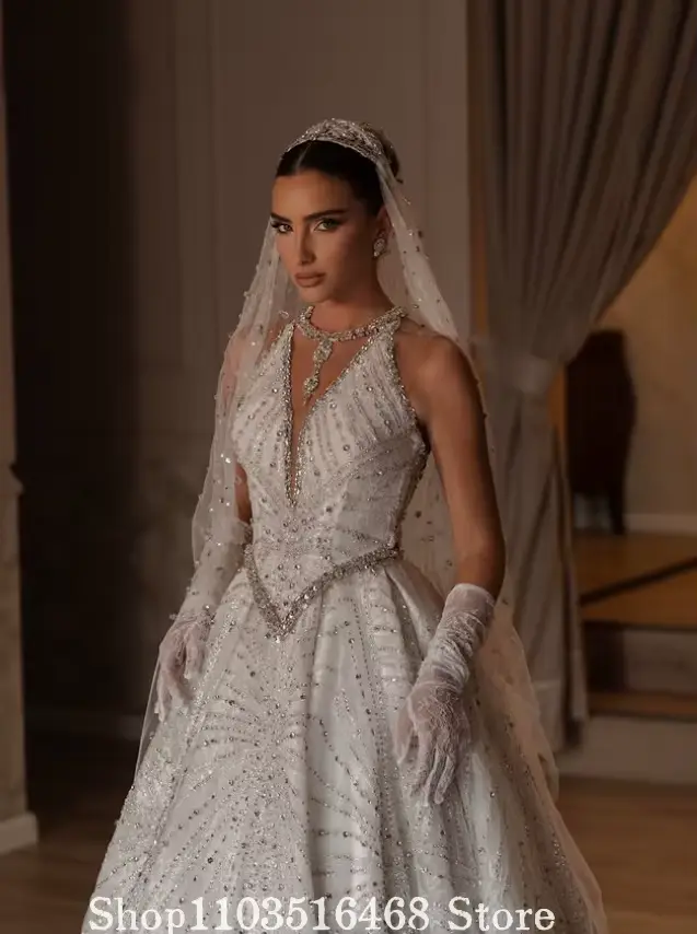 Robe de mariée personnalisée magnifique à col en V