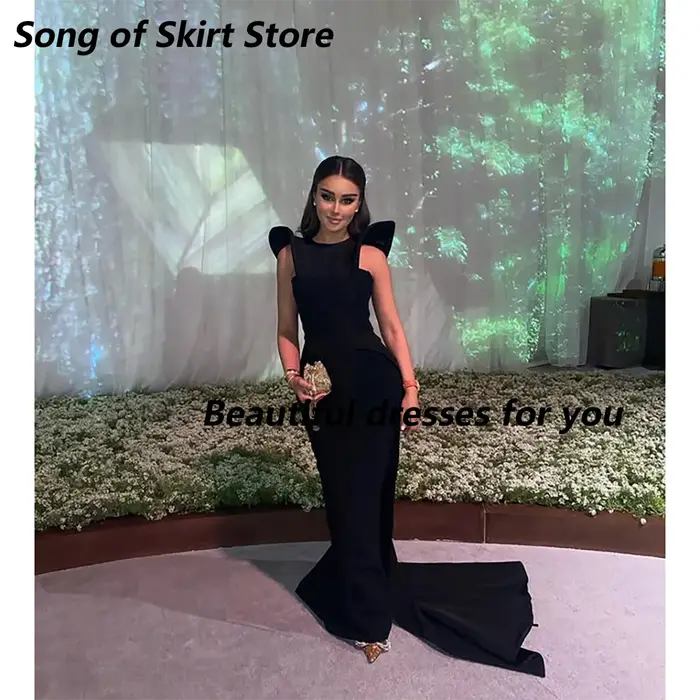 Robe de soirée droite noire