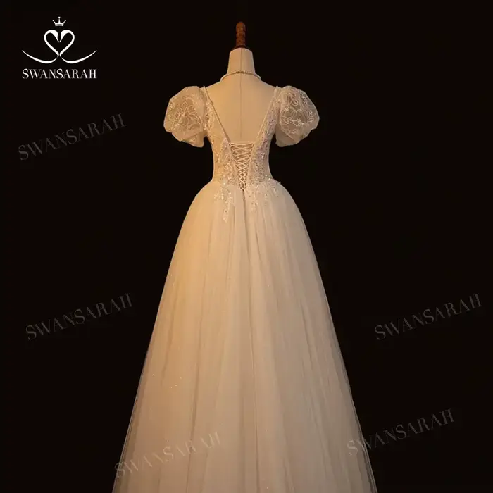 Robe de mariée A-Line personnalisée