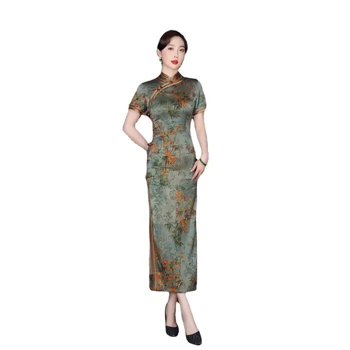 Robe qipao élégante à col mandarin pour femmes