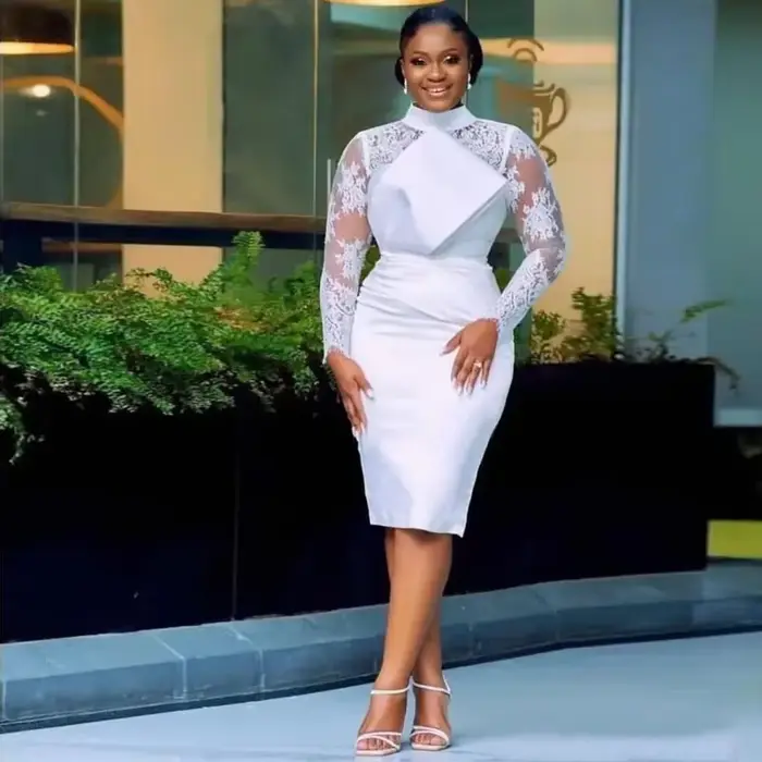 Robe de Cocktail Courte Personnalisée Aso Ebi