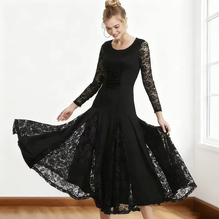 Robe de danse de salon élégante en dentelle