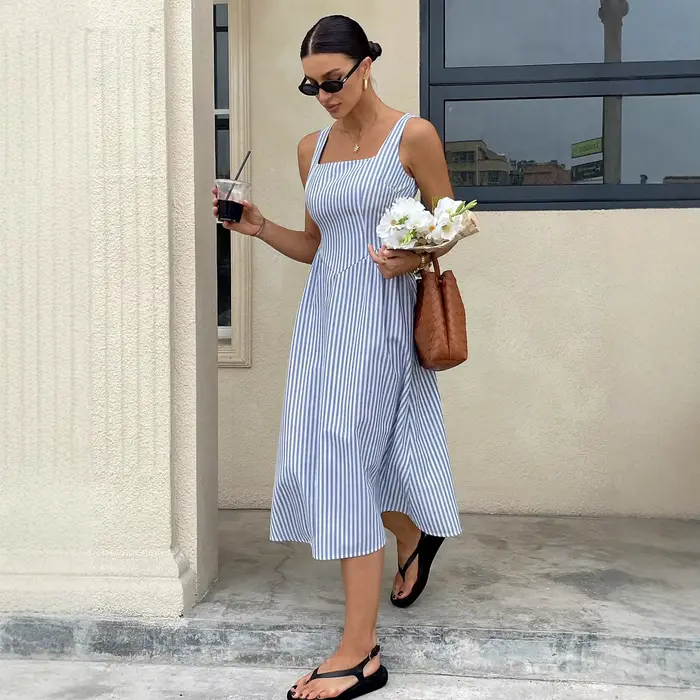 Robe élégante à bretelles pour femmes style streetwear printemps été décontractée longue rayée occassions spéciales détente vacances