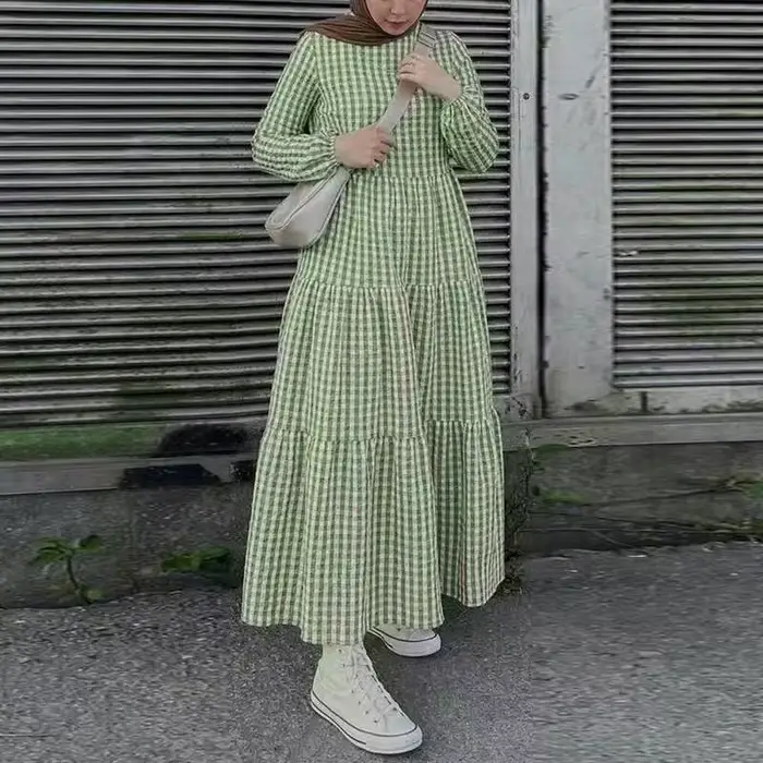 Robe pull à manches longues et col rond pour femme