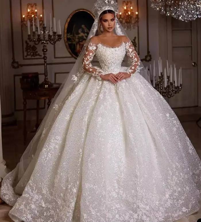 Robes de mariée princesse Vintage Robe de mariée perles brillant Tulle manches longues Robe élégante