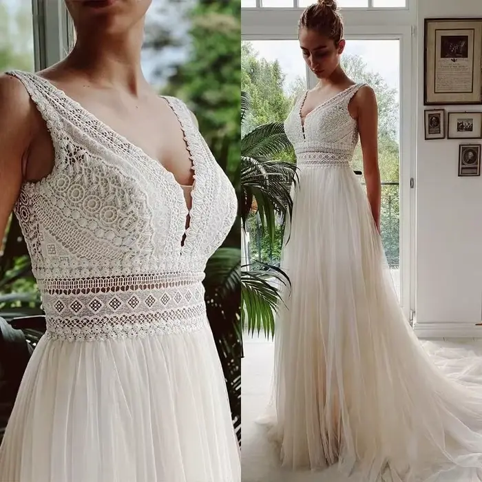 Robes De mariée bohème personnalisées col en V Appliques dentelle Tulle ivoire