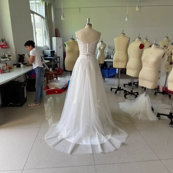 Robe de mariée française à bretelles
