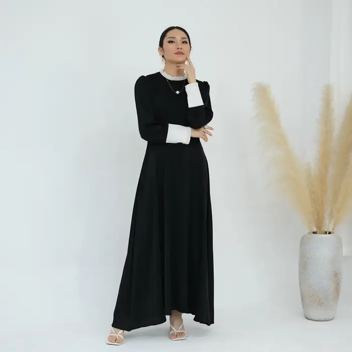 Robe noire pour femmes musulmanes