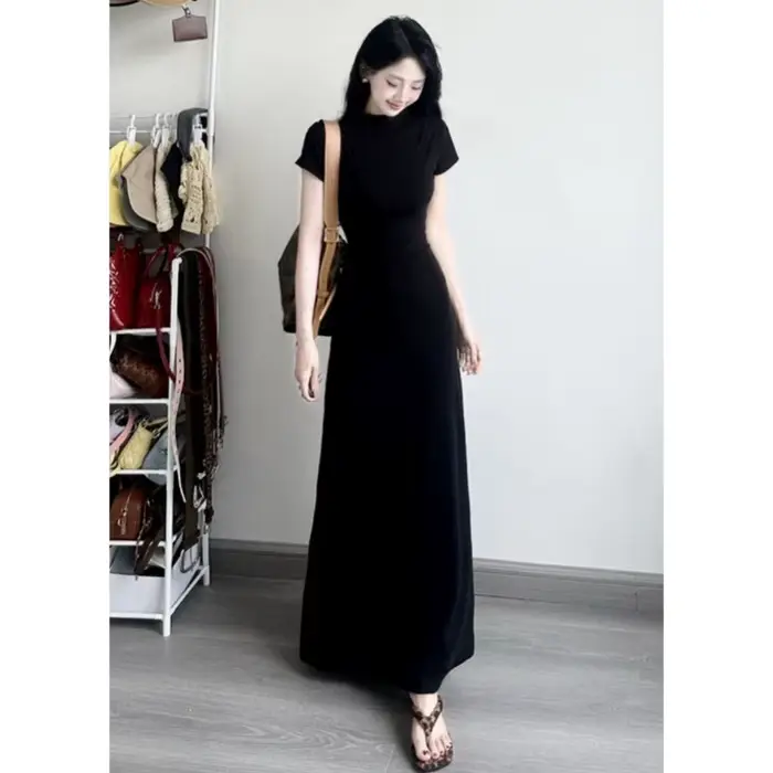 Robe noire à manches courtes de style français pour femmes