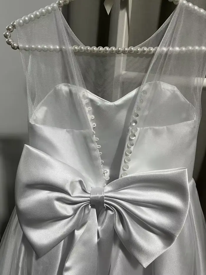 Robe de demoiselle d'honneur en satin et tulle sans manches pour enfants, silhouette trapèze, col rond, arc décoratif, blanc uni, pour mariage, première communion et reconstitutions historiques
