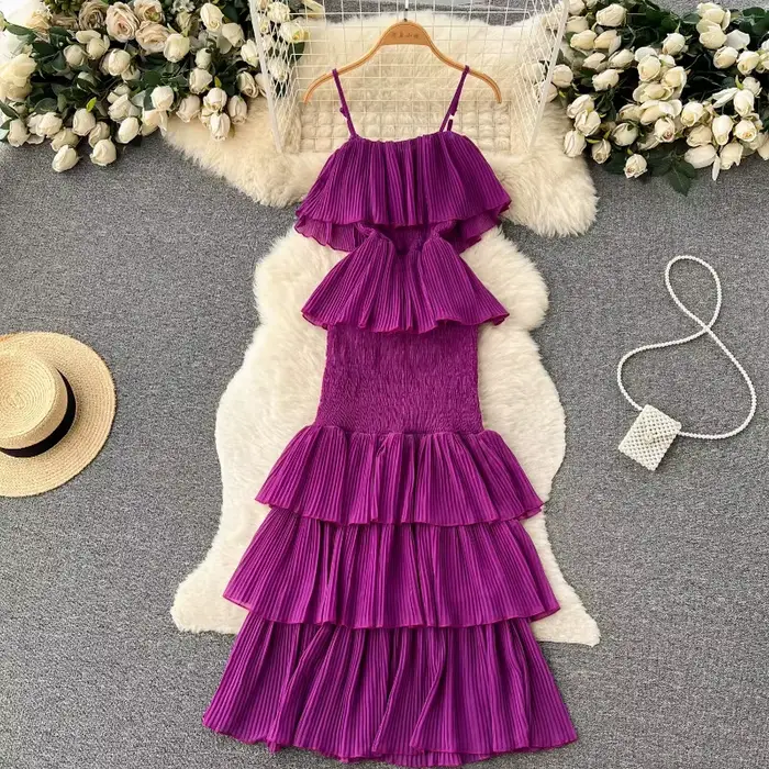 Robe longue en mousseline de soie à volants