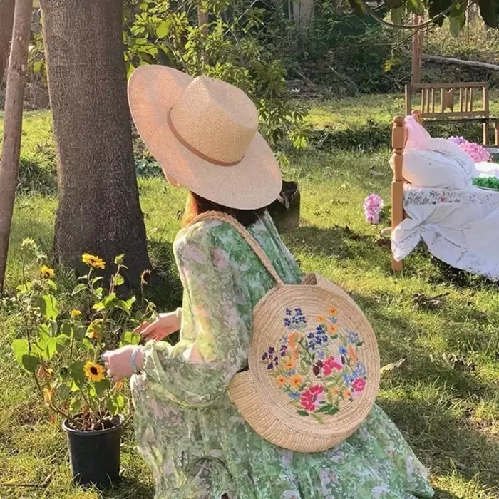 Nouvelle Collection Printemps 2026 : Robes Courtes Vertes à Motifs Floraux