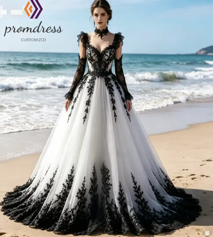 Robe de mariée gothique élégante noire et blanche 2026, style princesse, ligne A, en dentelle, pour