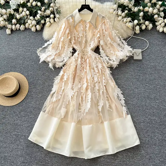 Robe longue blanche pour femmes