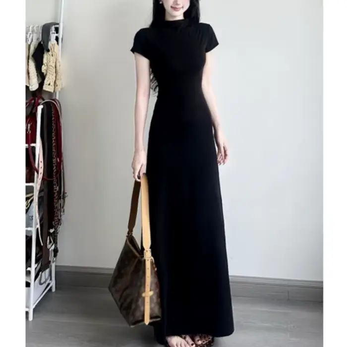 Robe noire à manches courtes de style français pour femmes