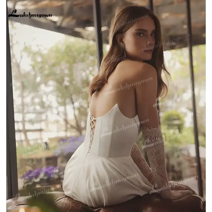 Robe de Mariée en Satin Mousseline A-Ligne Sans Bretelles Personnalisable Élégante pour Femmes Occasions Spéciales