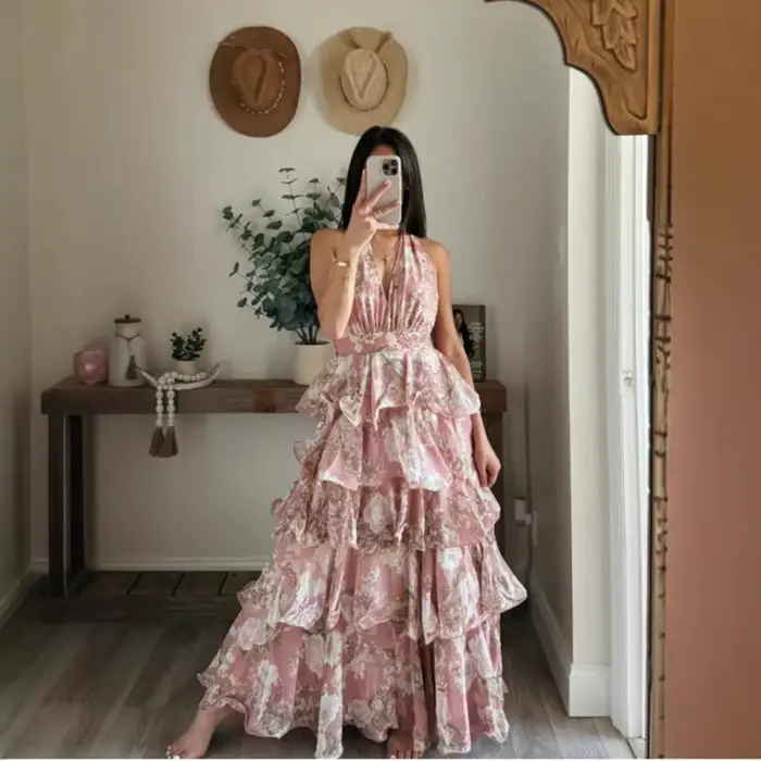 Robe longue bohème florale à volants dos nu style corset pour cocktail élégante invitée mariage plage soirée estivale