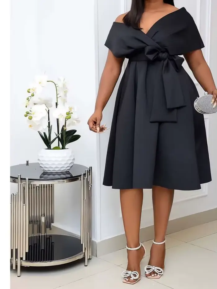 Robe mi-longue polyester pour femmes, col en V, coupe cintrée, manches courtes, silhouette élégante pour l'été et occasions spéciales