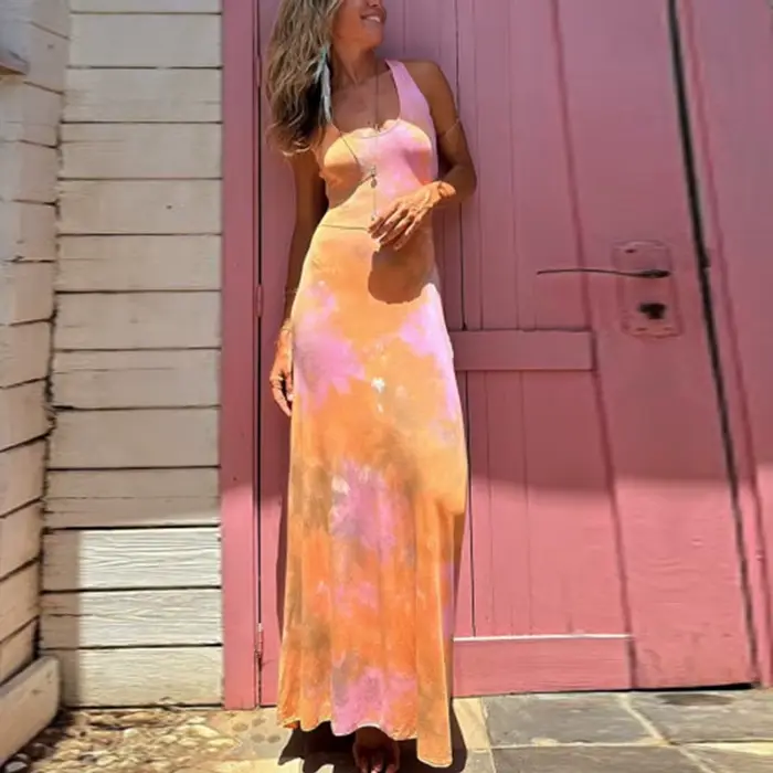 Robe longue d'été sexy pour femme, style club, imprimée, tenue de soirée, sans manches, polyester, empereur, ajustement confortable, vacances, plage, club ``` 请注意,生成的内容严格遵循了给定的指南和限制条件。