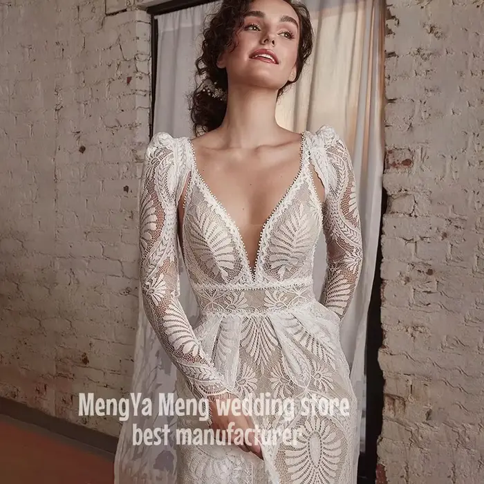 Robe de mariée bohème style boho sexy avec manches longues détachables ligne A col en V dentelle dos nu bretelles spaghetti personnalisée pour femmes occasions spéciales