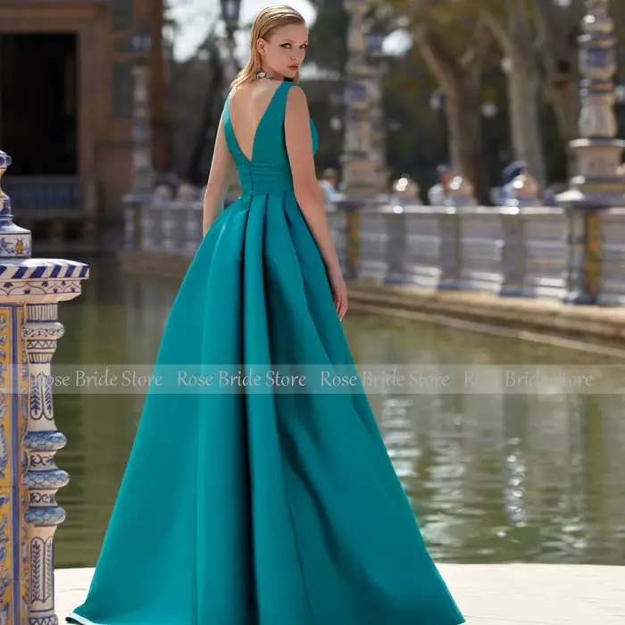 Robe de soirée en Satin Turquoise personnalisée